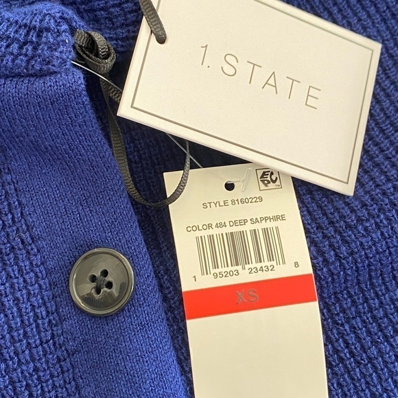 1.State blue crew neck sweater with side buttons pull over Size XS - Picture 8 of 8